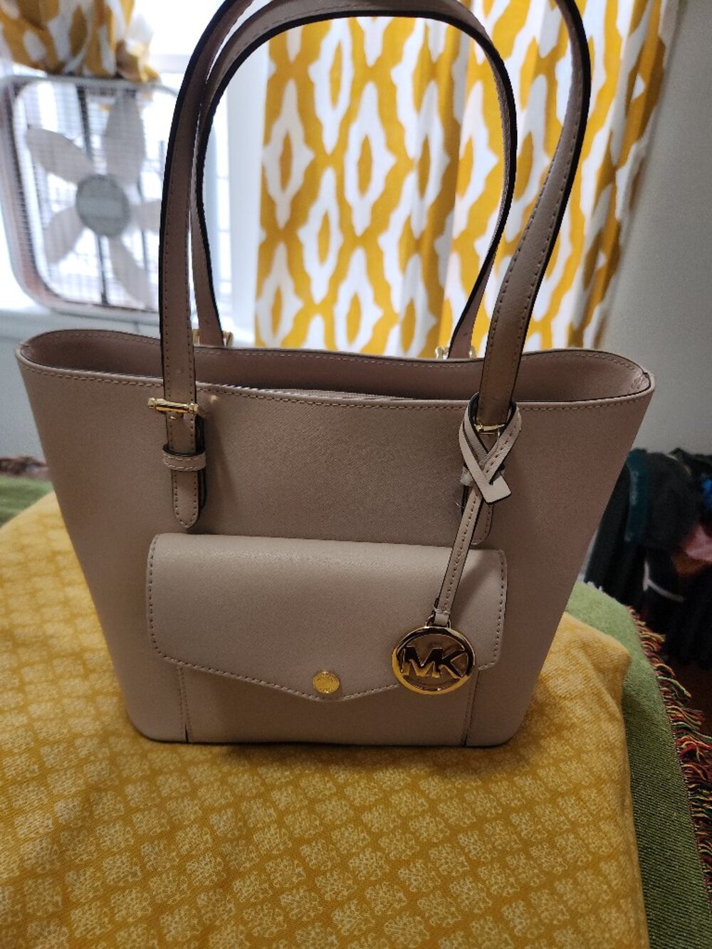 Micheal Kors Handbag